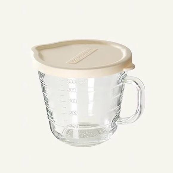 Seoul Cup Other - Glass Measuring Cup with Cream Lid